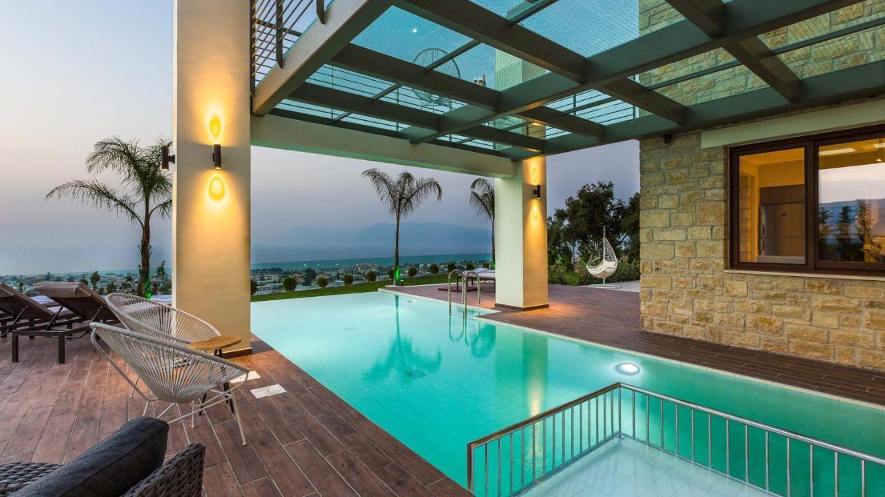Villa Emilia I Luxury, Amazing Seaview, Next To The Town Kíssamos Екстериор снимка
