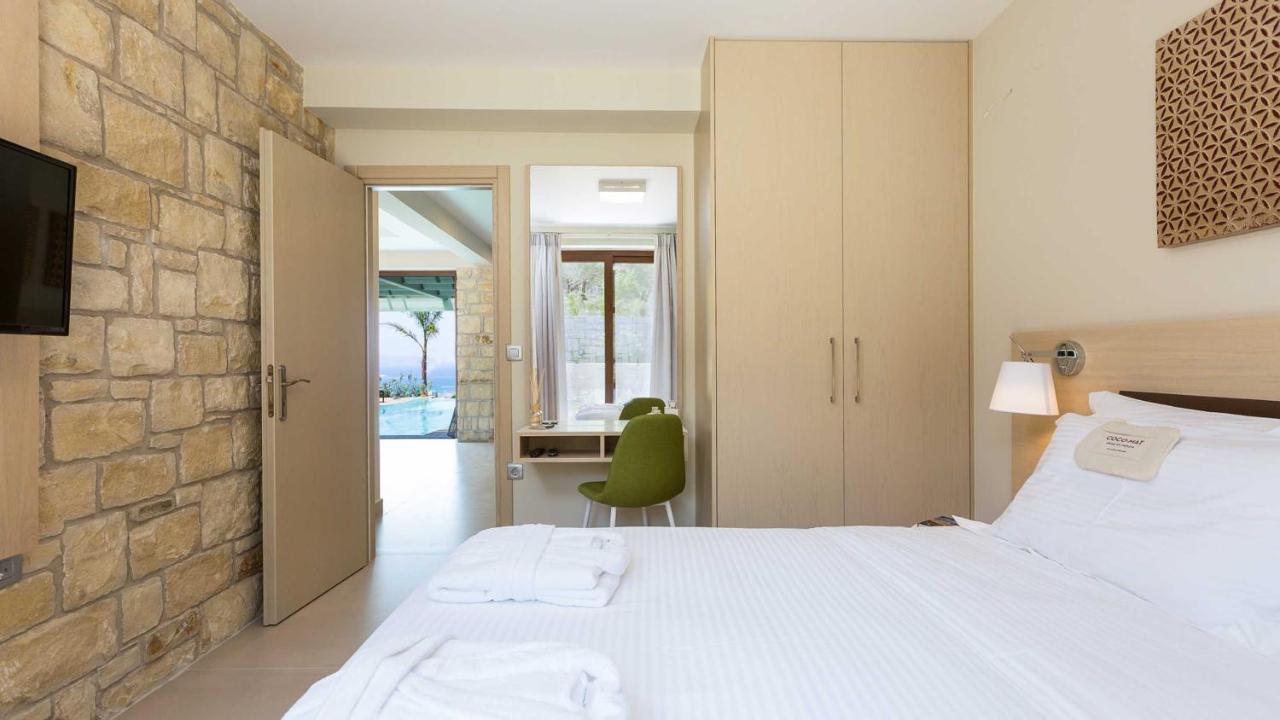 Villa Emilia I Luxury, Amazing Seaview, Next To The Town Kíssamos Екстериор снимка