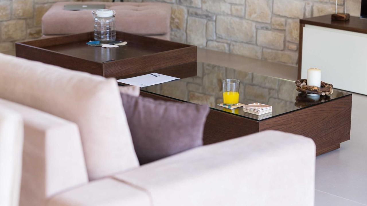 Villa Emilia I Luxury, Amazing Seaview, Next To The Town Kíssamos Екстериор снимка