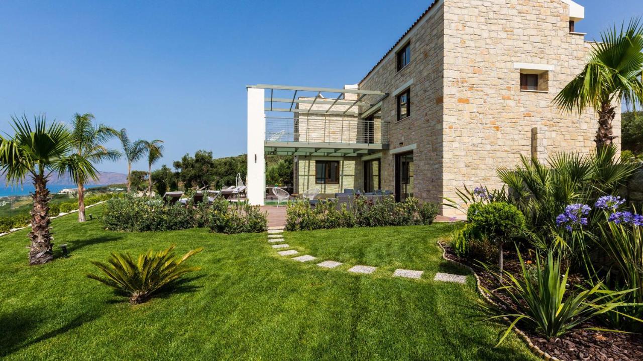 Villa Emilia I Luxury, Amazing Seaview, Next To The Town Kíssamos Екстериор снимка